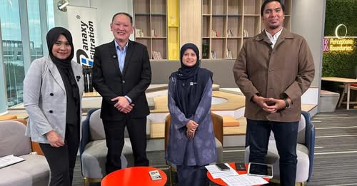 Load video: Kini Halal Interview: Nampak Bersih, Tapi Betulkah Air Kita Halal?